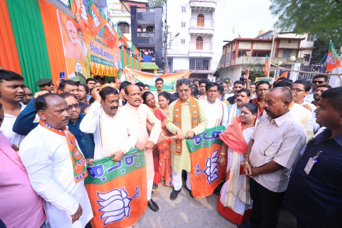 Chife_Minister_Manik_Saha_Bordawali,_Jirania,_Mandwai_Janasavha_Jogdhna_Savha___18_