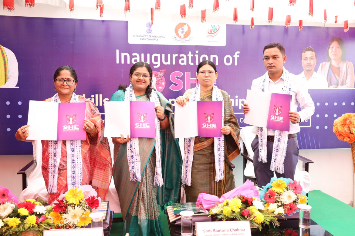 Industries and Commerce Minister Santana Chakma inaugurated a “SHE”, an initiative for women entrepreneurs at Agartala (1)