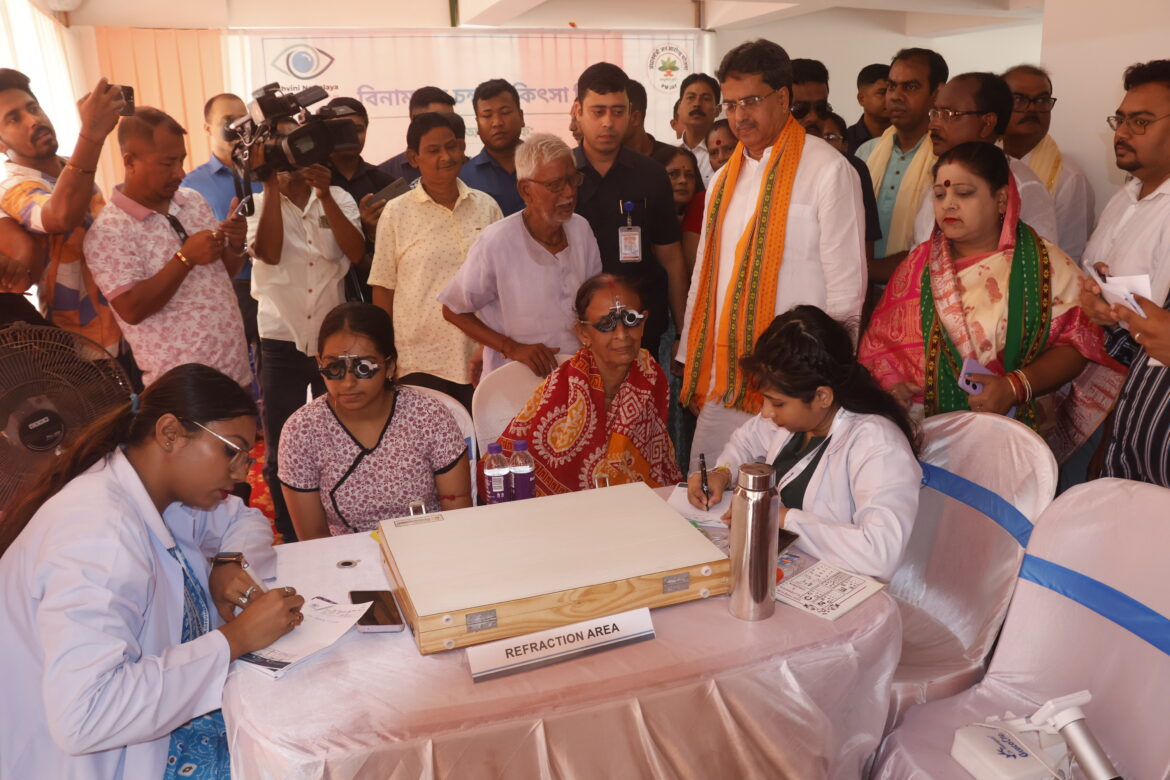 Chief Minister Dr Manik Saha visited a special eye camp organized by Ahwini Netralaya and an association of elderly persons at Shantipara (11)