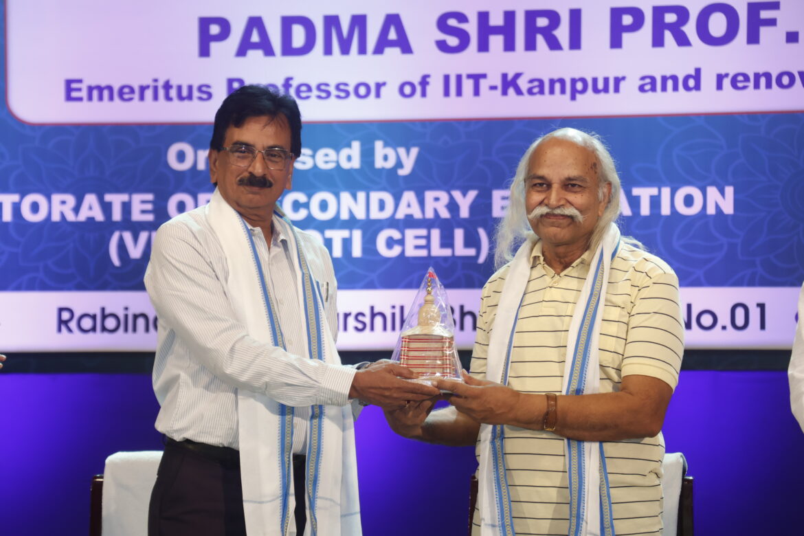 Education Depatment Meet The Scientish at RS Bhavan Agartala (4)