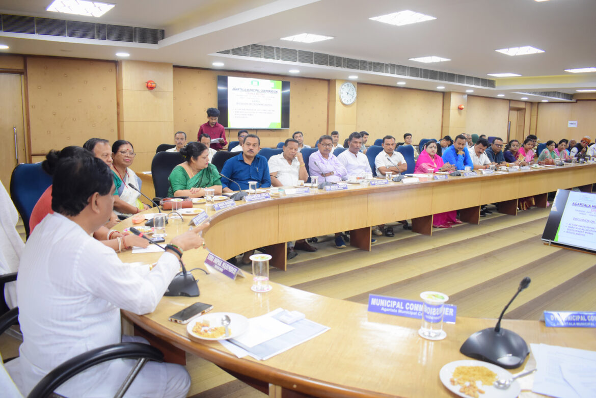 Mayor Dipak Majumer chairs a council meeting at Agartala Municipal Corporation (17)